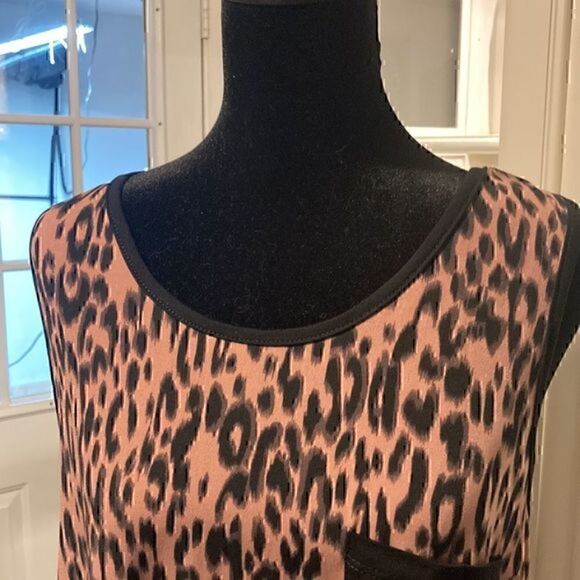 NWT Be Stage large tank top    - Picture 3 of 7